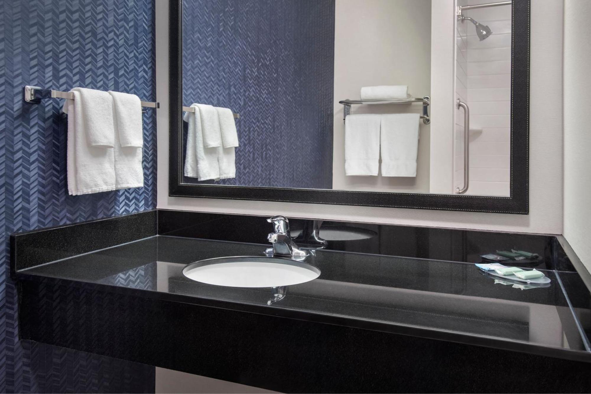 Fairfield Inn & Suites By Marriott Watertown Thousand Islands Eksteriør bilde